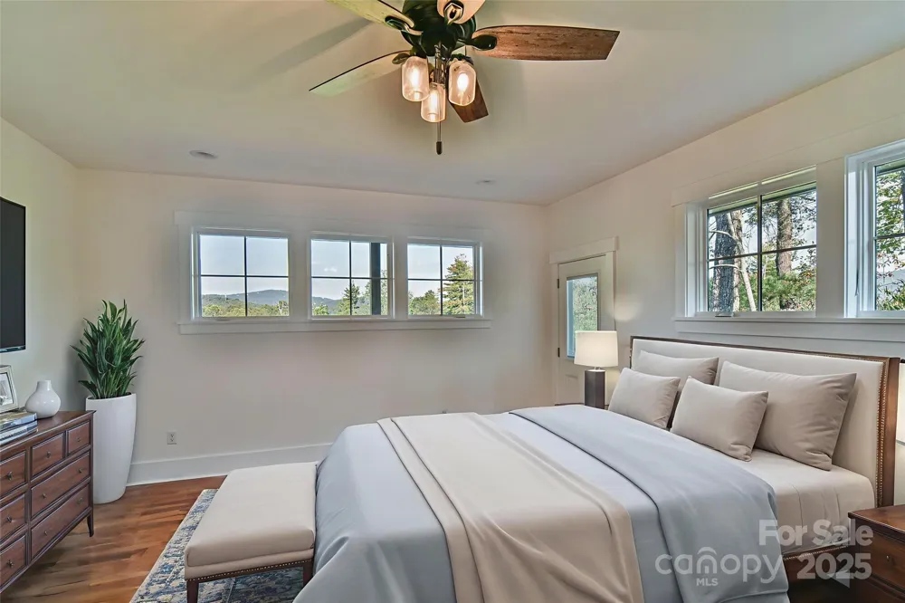 71 Crossings Circle Fairview, NC 28730