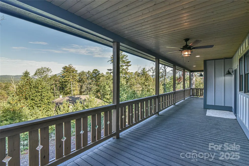71 Crossings Circle Fairview, NC 28730