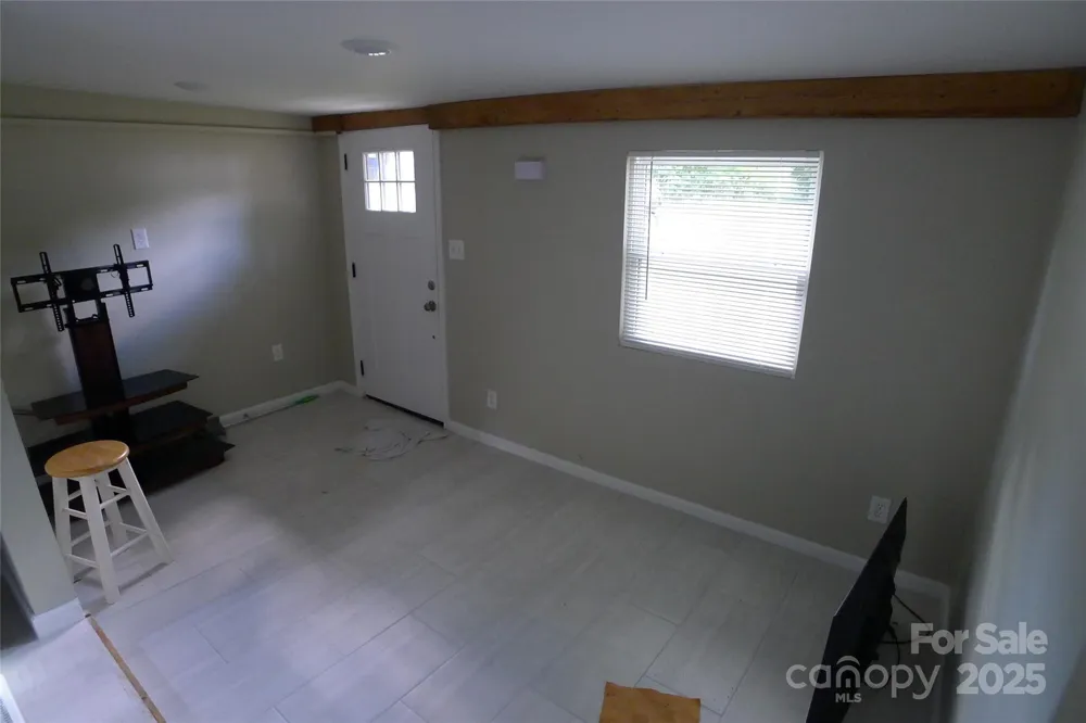 116 Pond Street Lexington, NC 27292