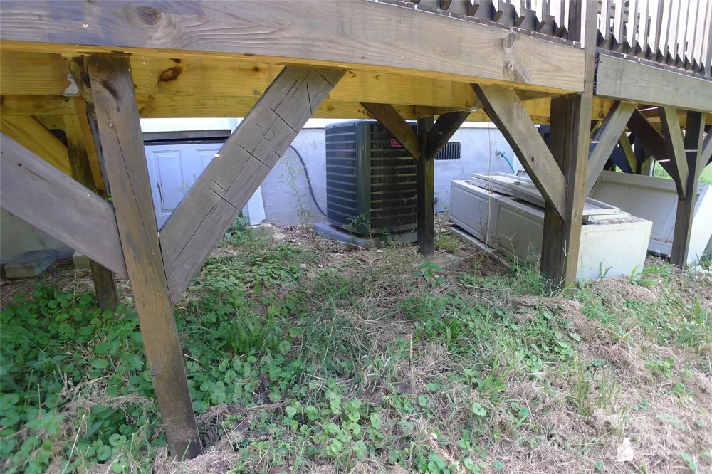 116 Pond Street Lexington, NC 27292