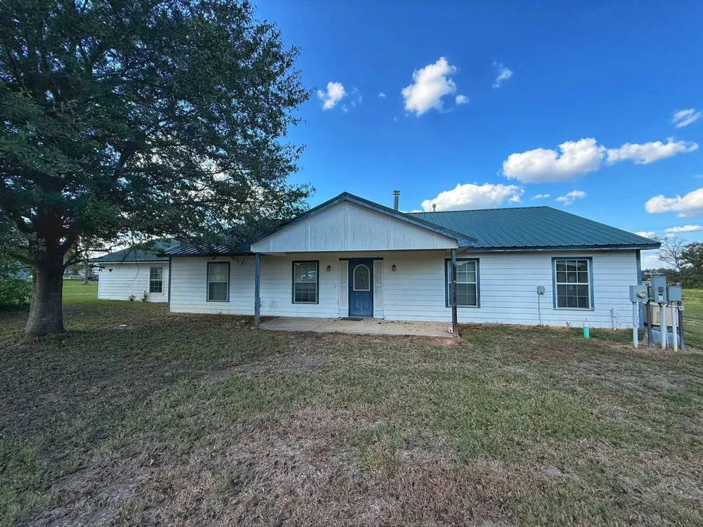 9496 Batson Rd Normangee, TX 77871