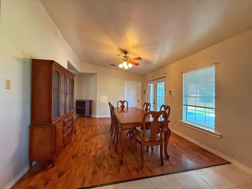 9496 Batson Rd Normangee, TX 77871
