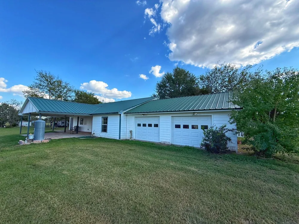 9496 Batson Rd Normangee, TX 77871