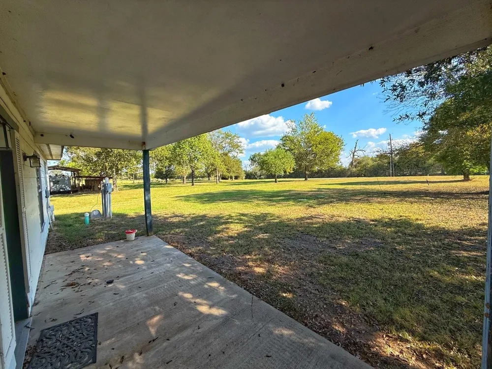 9496 Batson Rd Normangee, TX 77871