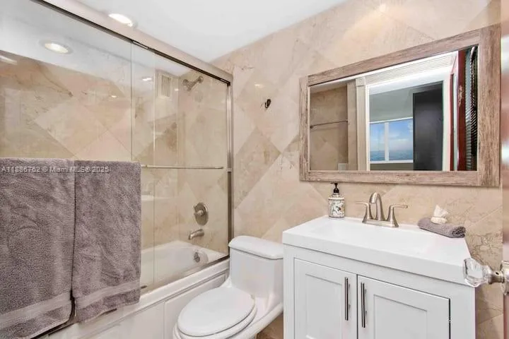 3901 S Ocean Dr #14L Hollywood, FL 33019