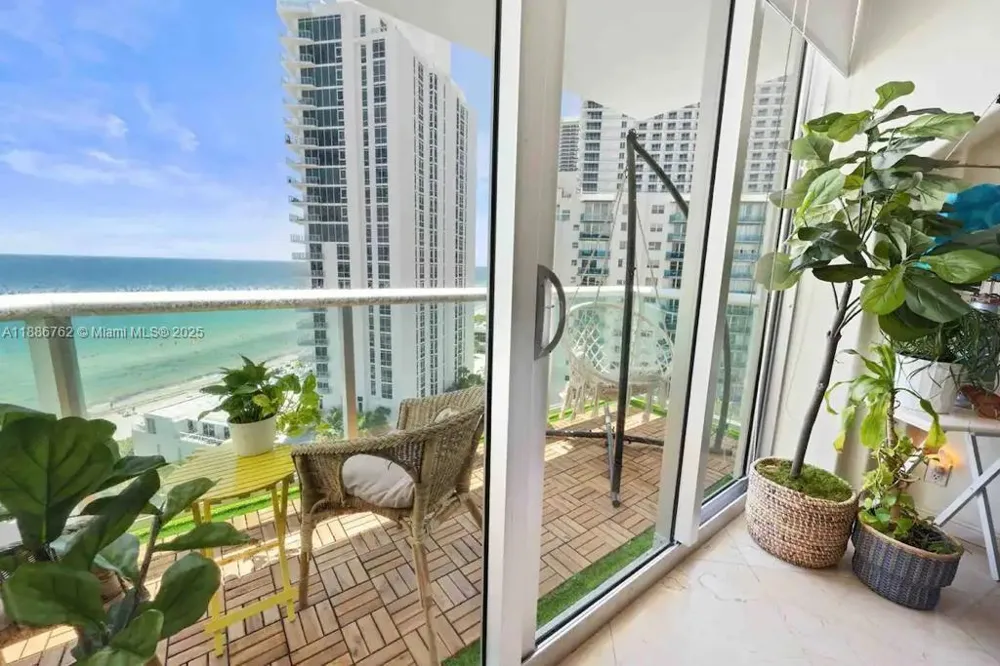 3901 S Ocean Dr #14L Hollywood, FL 33019
