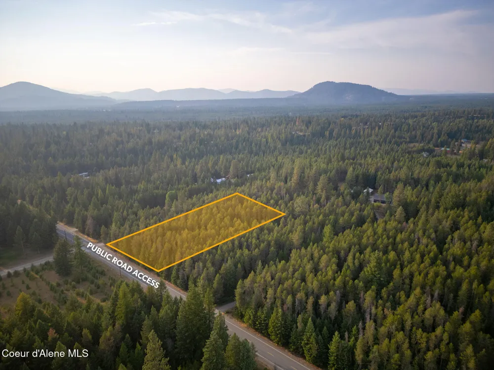 1555 E OHIO MATCH ROAD Rathdrum, ID 83858