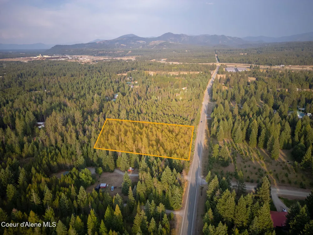 1555 E OHIO MATCH ROAD Rathdrum, ID 83858
