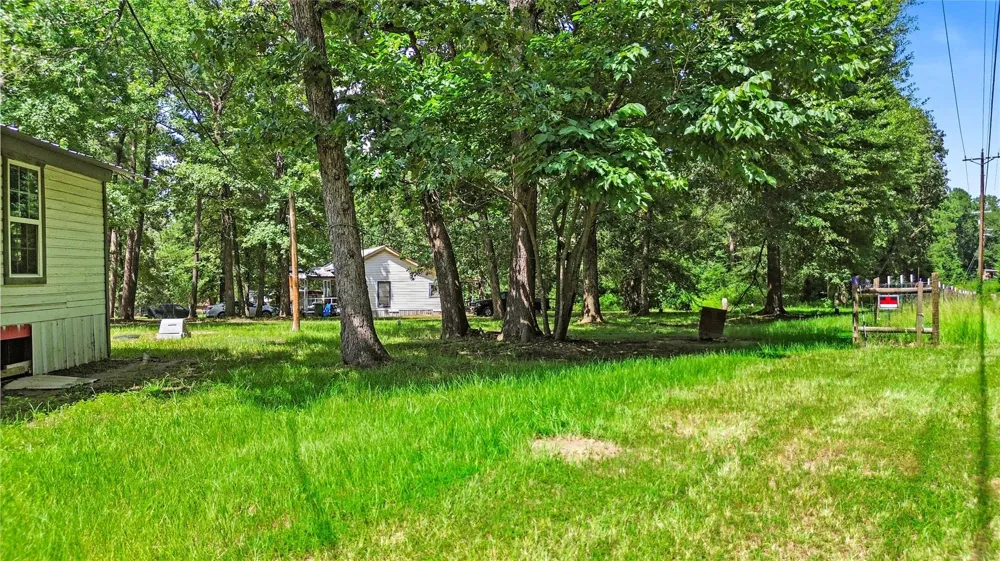 8 Jackson Road Huntsville, TX 77320