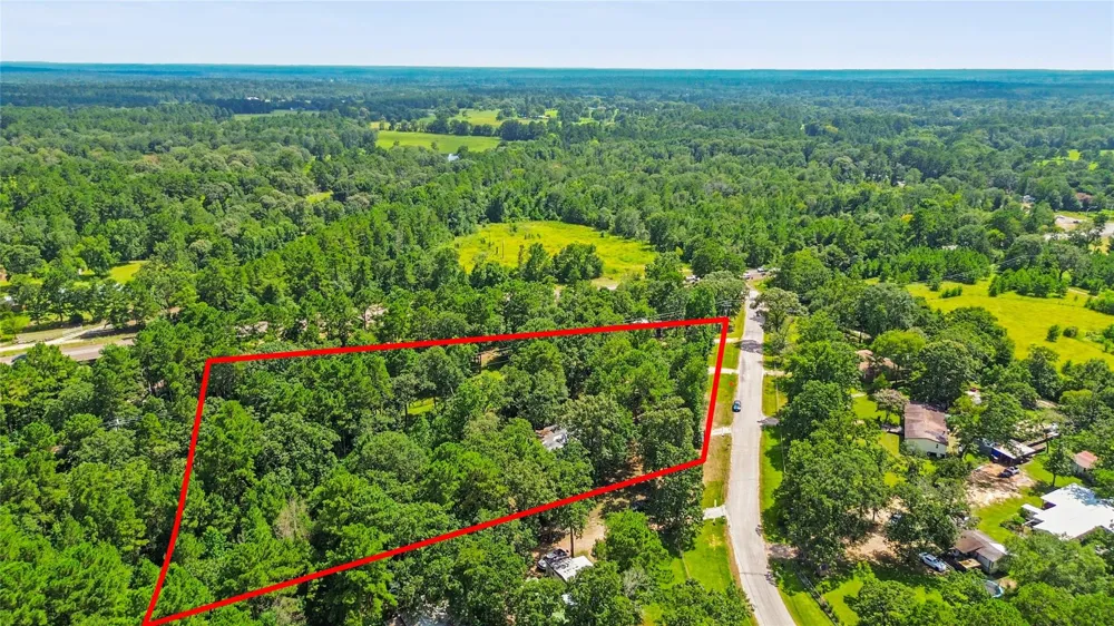 8 Jackson Road Huntsville, TX 77320