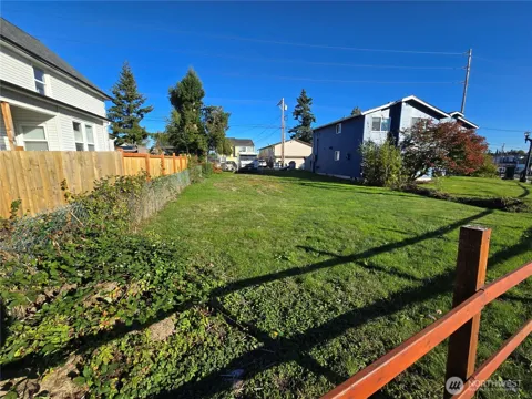 1409 E Marine View Drive