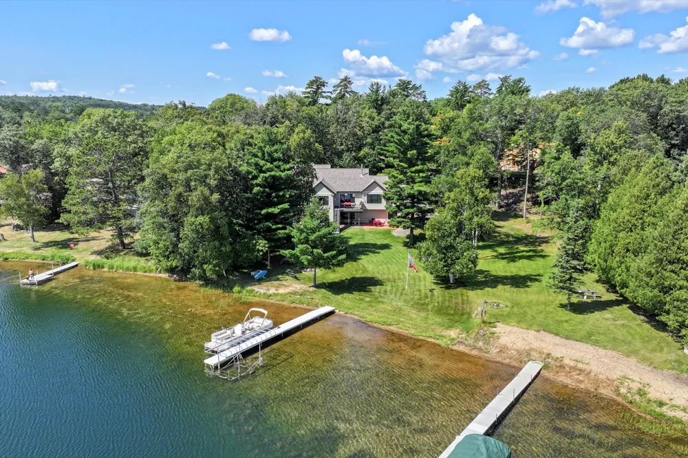 4238 Thunder Lake Lodge Drive NE Remer, MN 56672