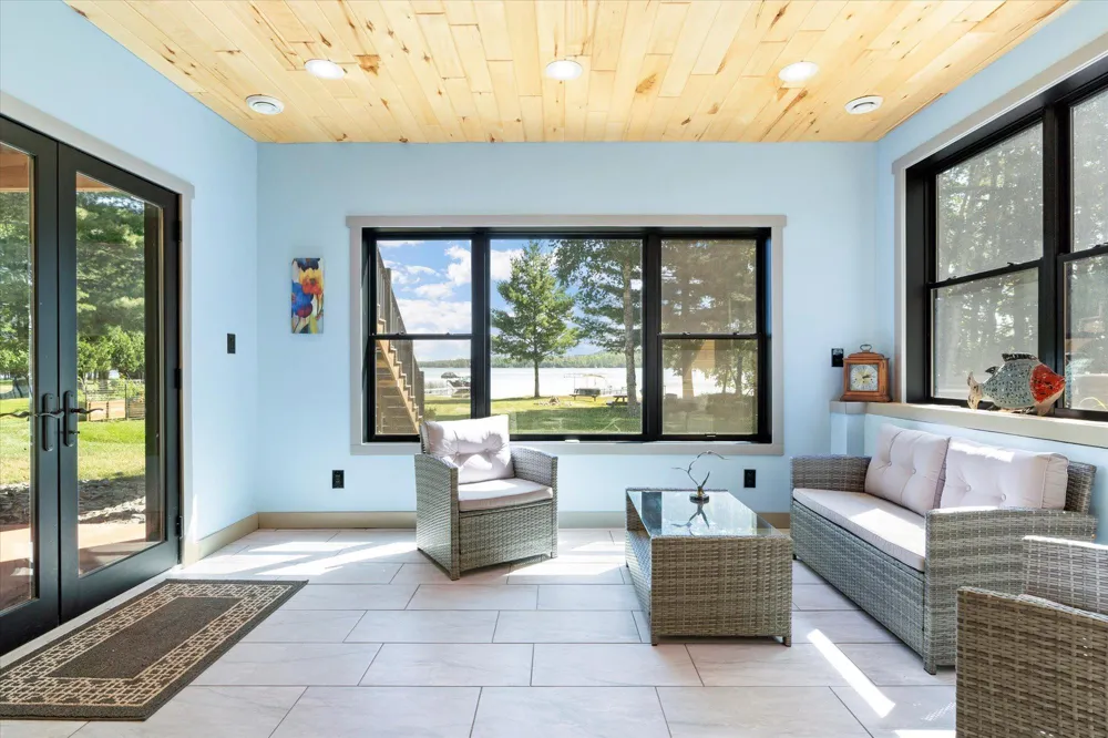 4238 Thunder Lake Lodge Drive NE Remer, MN 56672