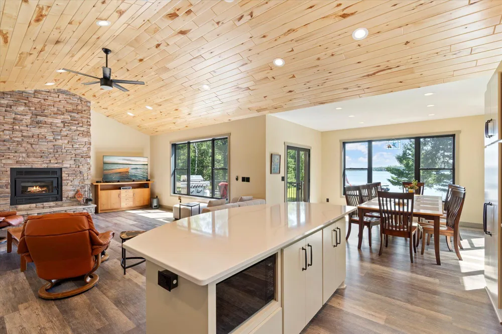 4238 Thunder Lake Lodge Drive NE Remer, MN 56672