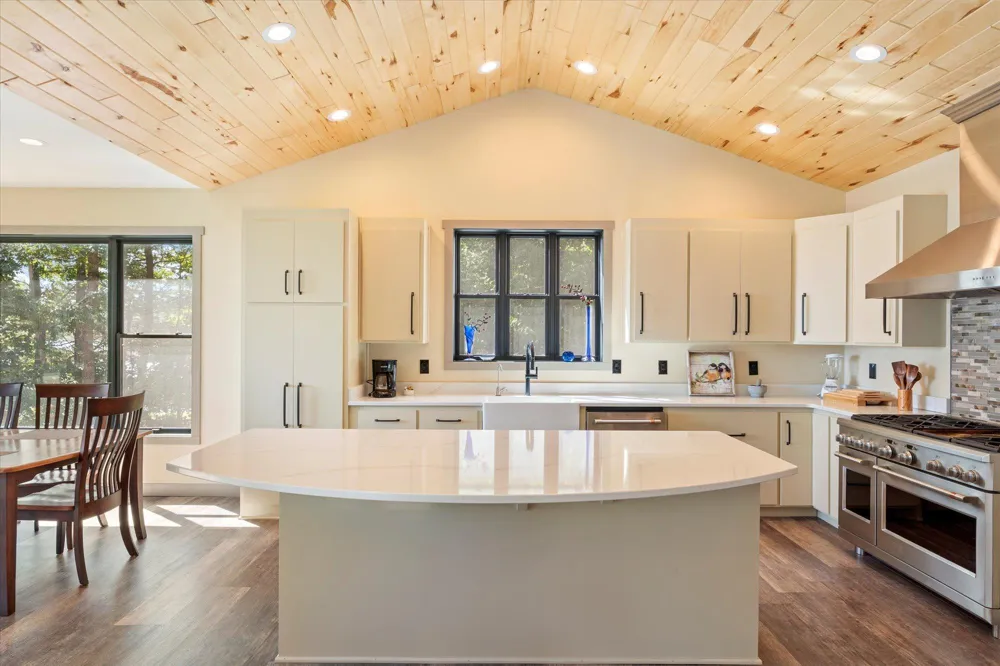 4238 Thunder Lake Lodge Drive NE Remer, MN 56672