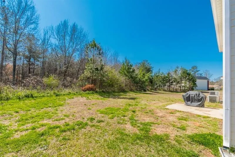 3125 Avondale Point Powder Springs, GA 30127