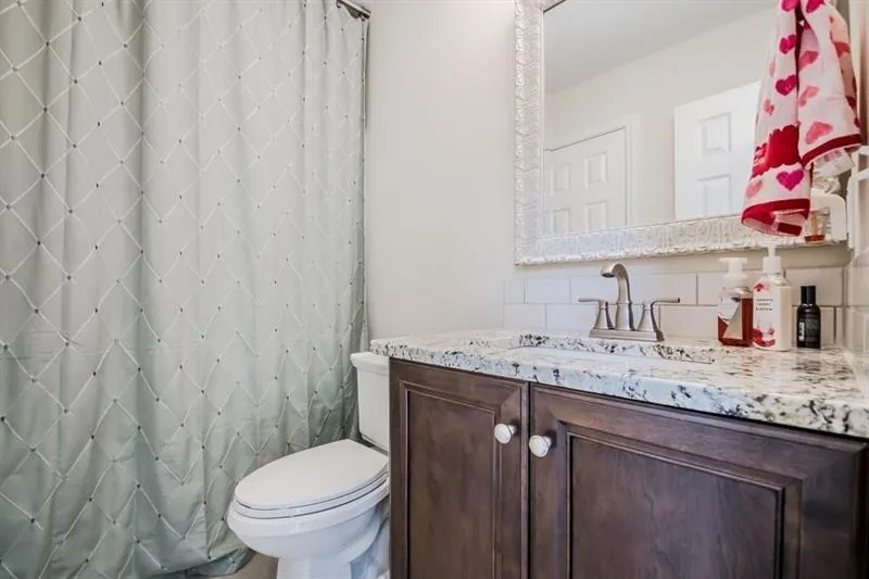 3125 Avondale Point Powder Springs, GA 30127