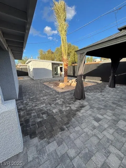 321 Beaumont Street Las Vegas, NV 89106