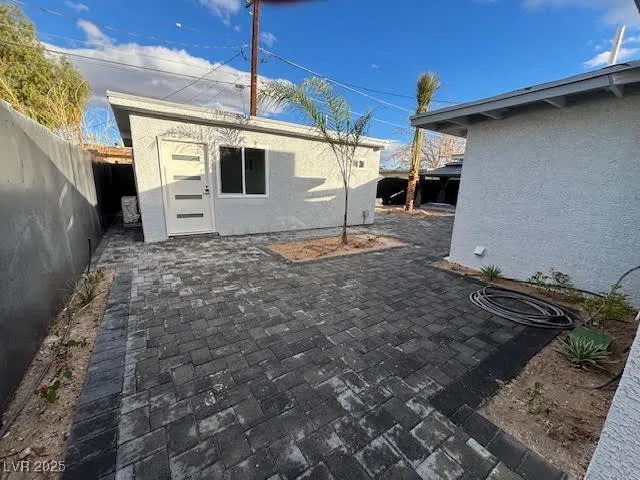 321 Beaumont Street Las Vegas, NV 89106