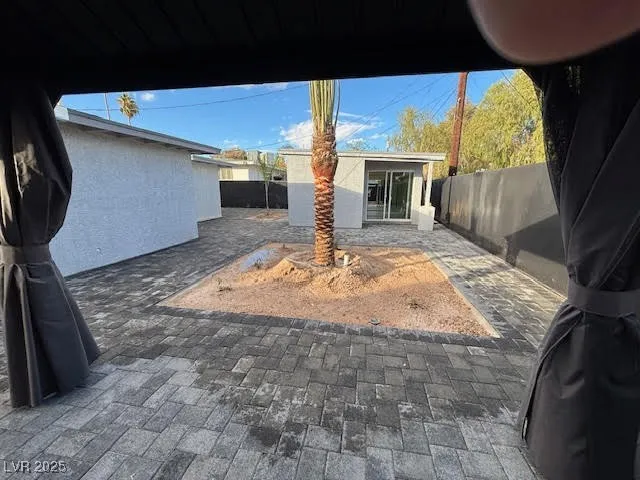 321 Beaumont Street Las Vegas, NV 89106