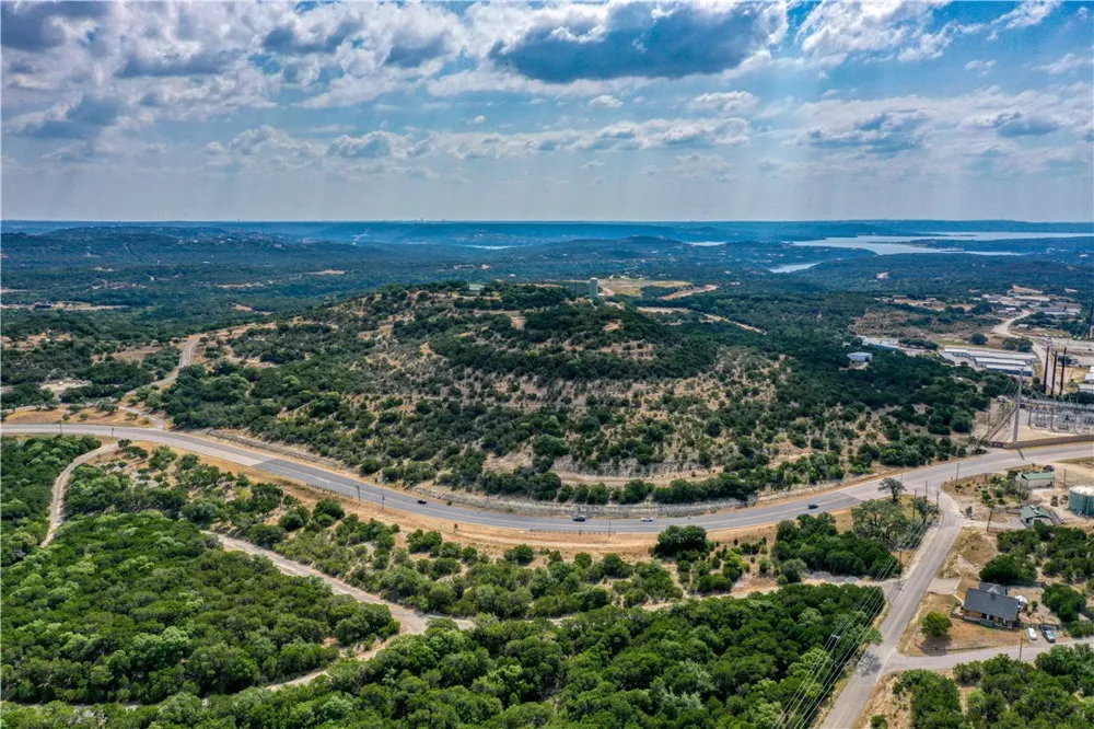 6707 Lohmans Ford Road Lago Vista, TX 78645