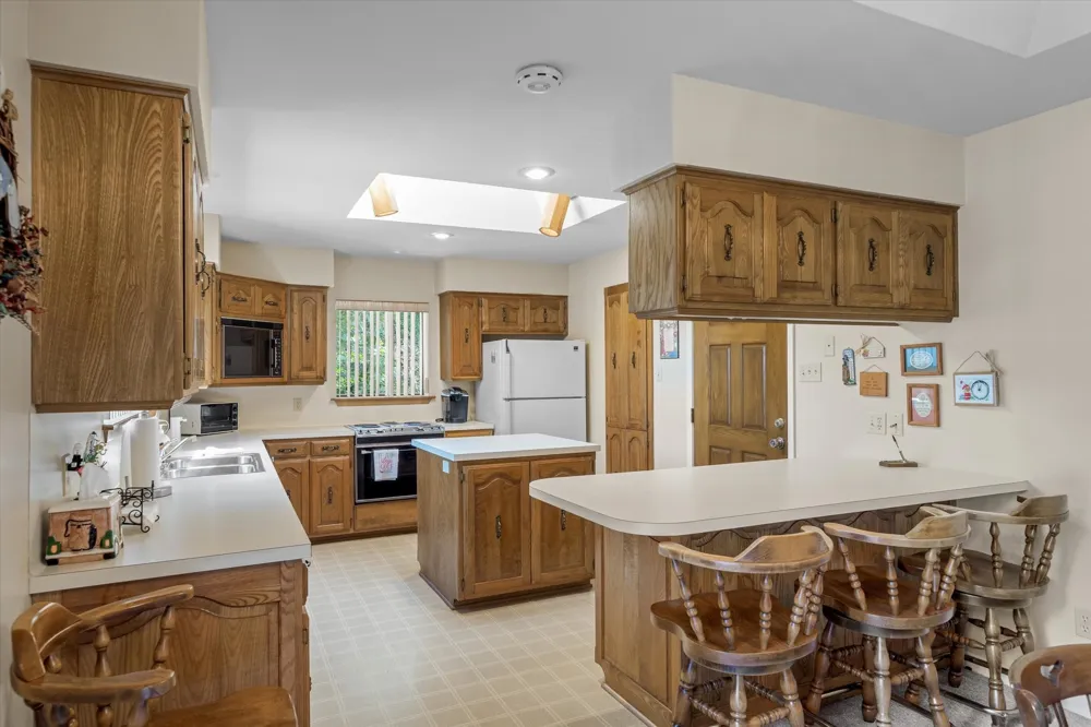 257 Peaceful Woods Trail Holly Lake Ranch, TX 75765