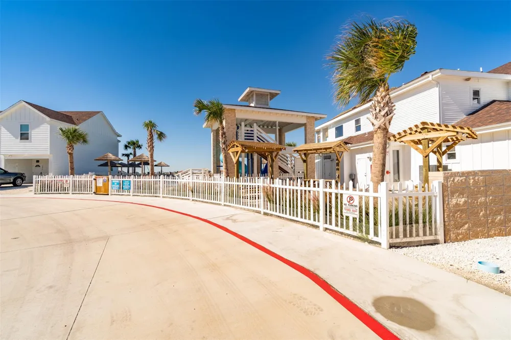 15113 Kokomo Drive Corpus Christi, TX 78418