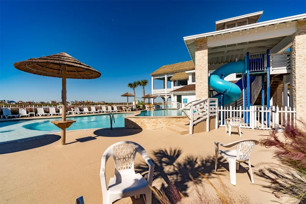 15113 Kokomo Drive Corpus Christi, TX 78418
