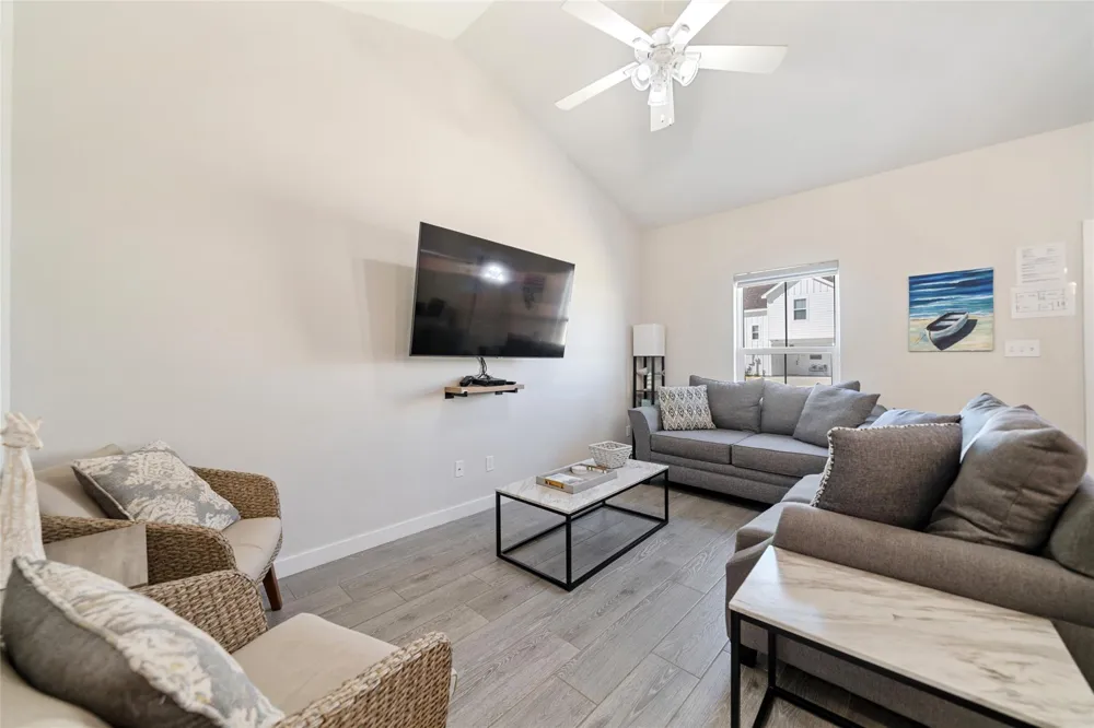 15113 Kokomo Drive Corpus Christi, TX 78418