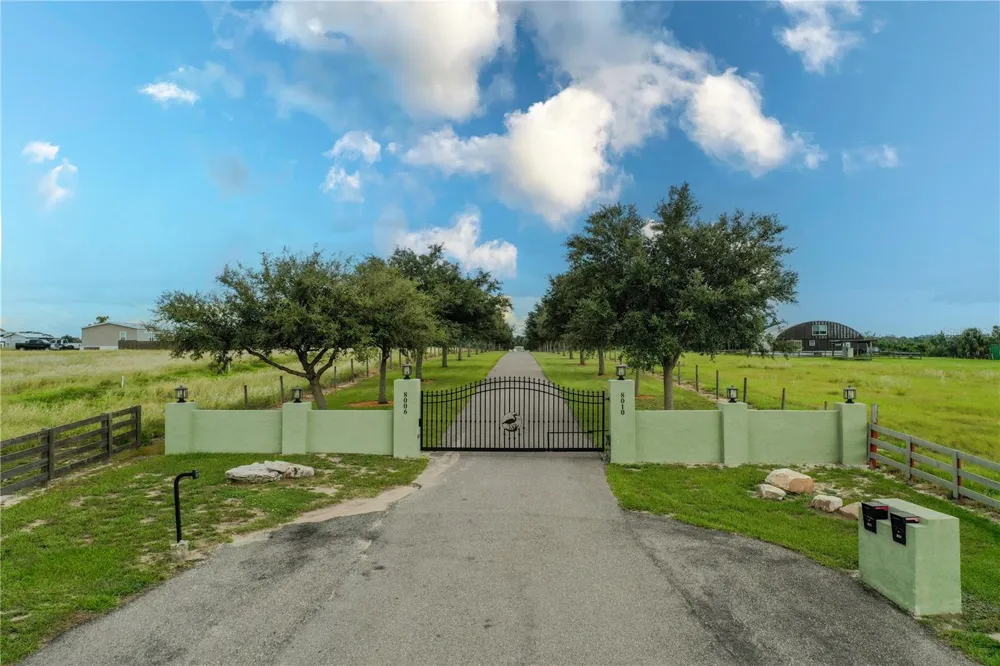 8010 LAKE LOWERY ROAD Haines City, FL 33844