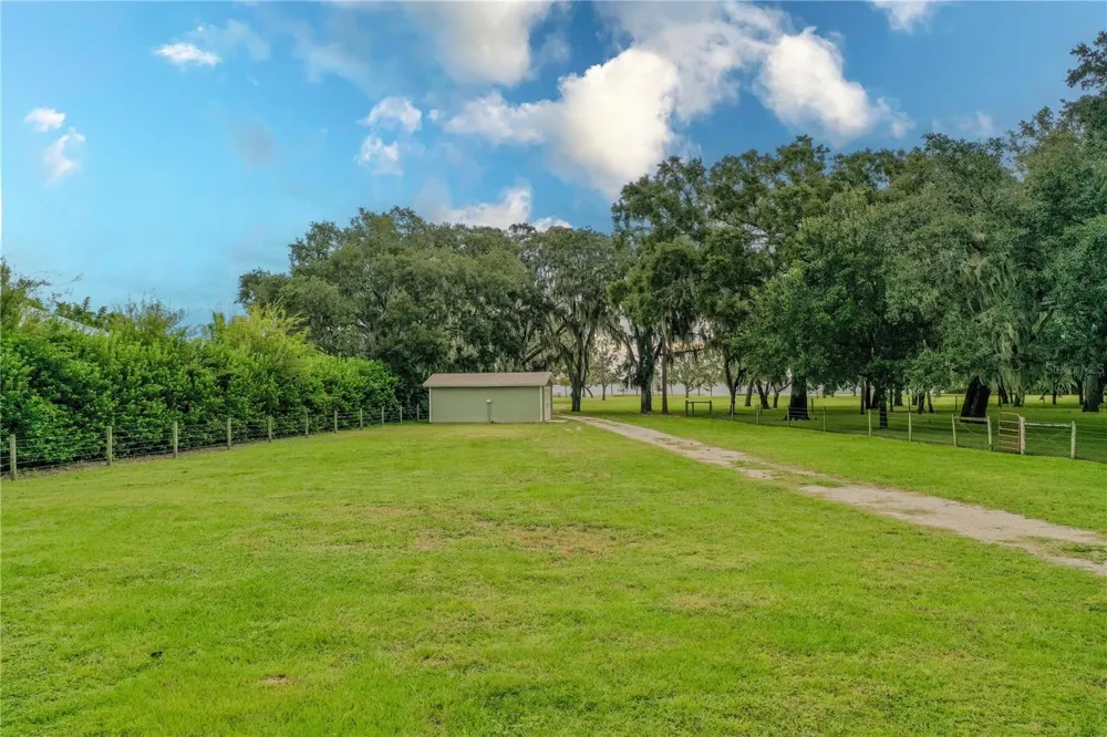 8010 LAKE LOWERY ROAD Haines City, FL 33844