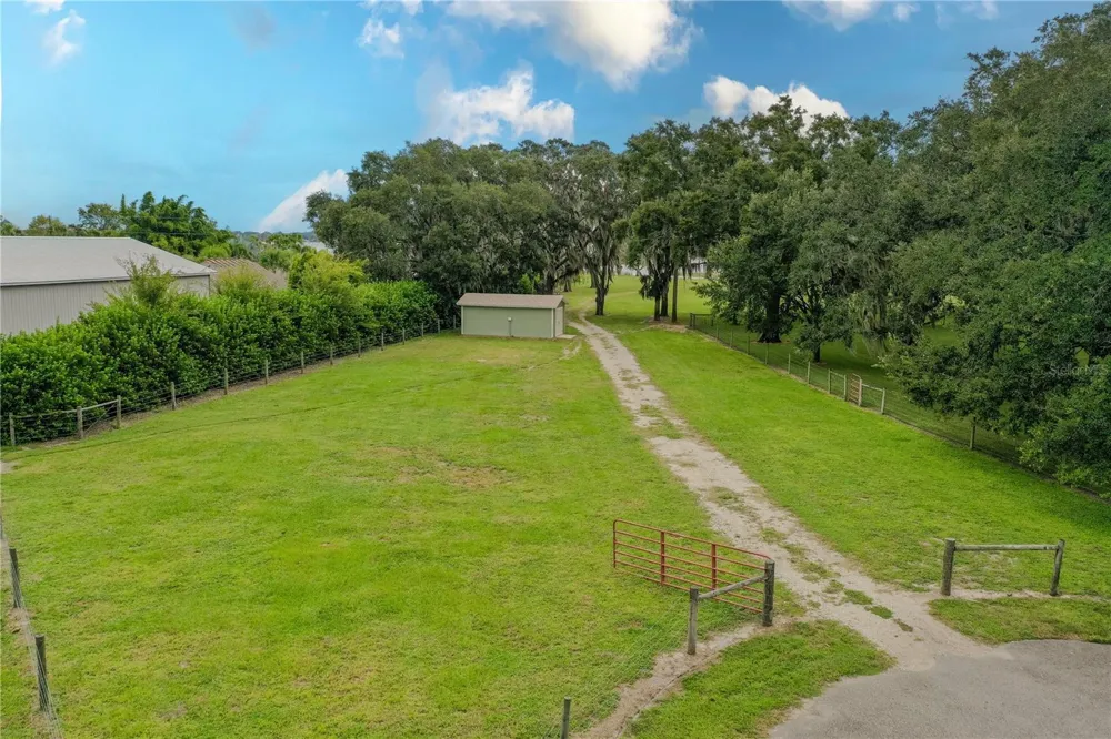 8010 LAKE LOWERY ROAD Haines City, FL 33844