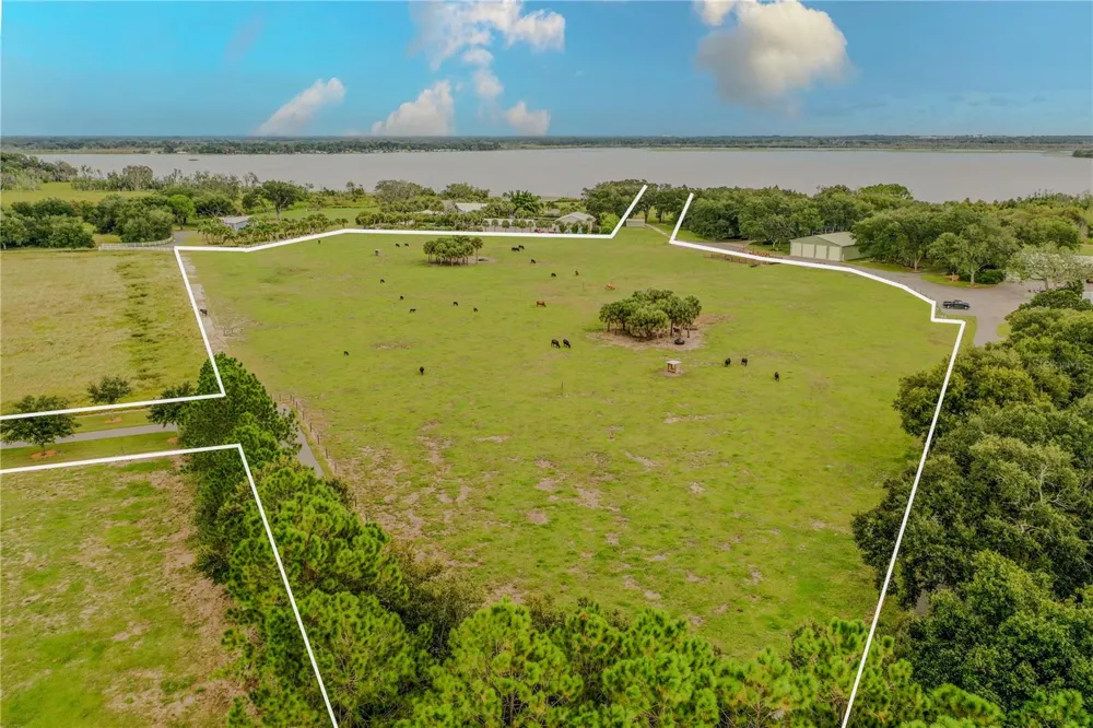 8010 LAKE LOWERY ROAD Haines City, FL 33844