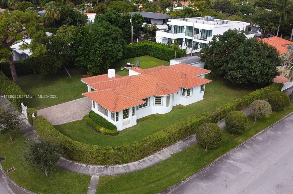 501 SW 24th Rd #501 Miami, FL 33129