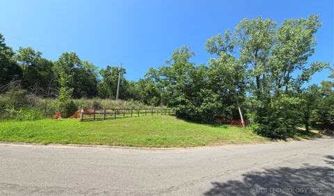 1274 Sleepy Hollow Drive