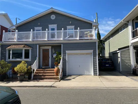 87 Armour Street