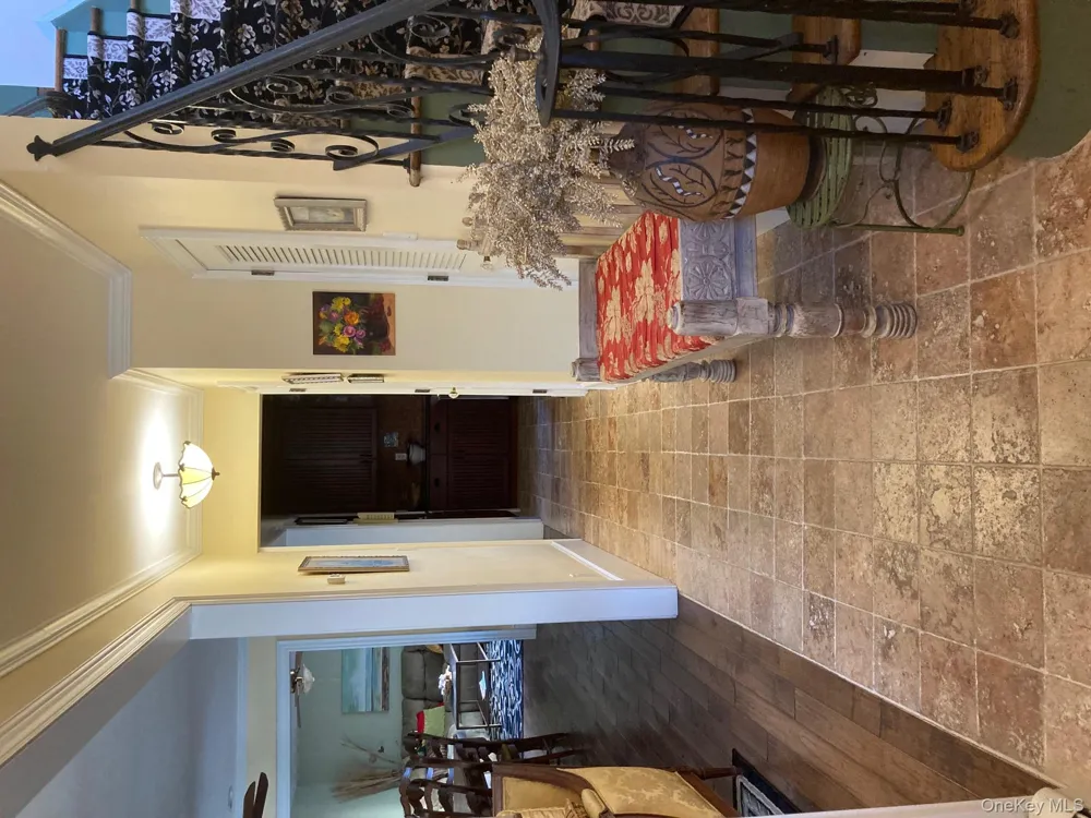 87 Armour Street Long Beach, NY 11561