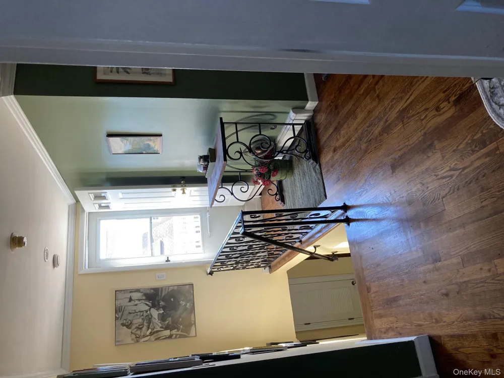 87 Armour Street Long Beach, NY 11561