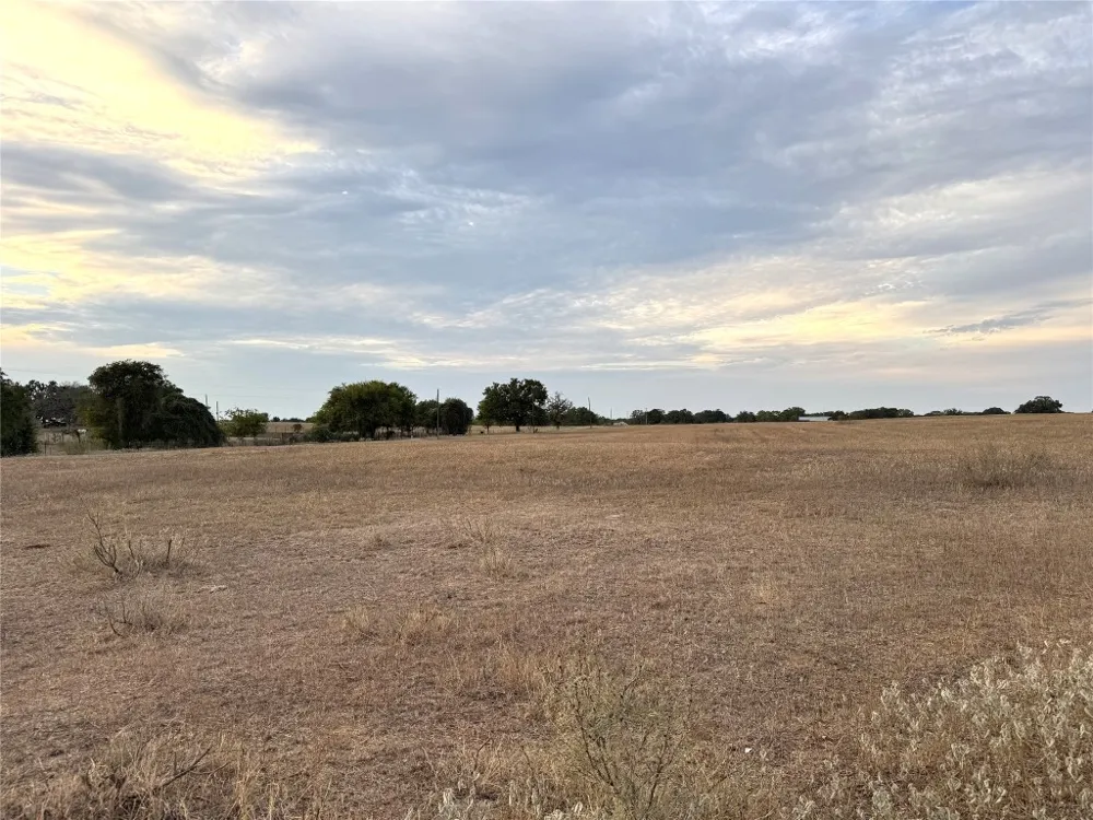 Old Kelley Road Lockhart, TX 78644