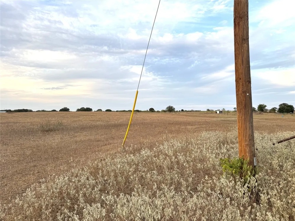 Old Kelley Road Lockhart, TX 78644