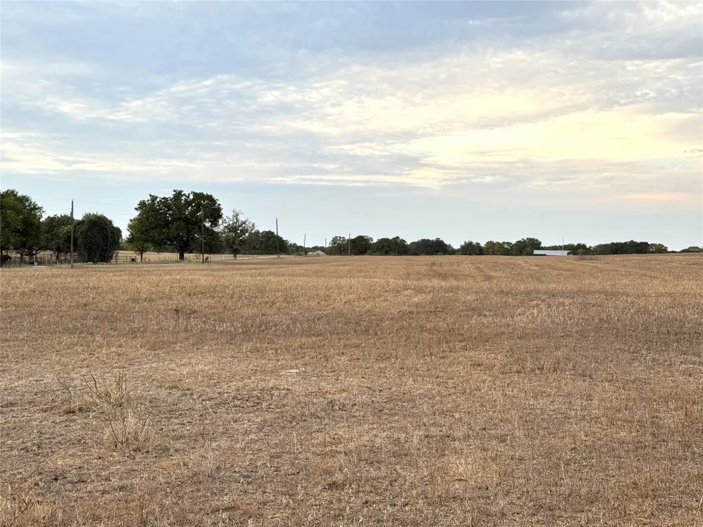 Old Kelley Road Lockhart, TX 78644