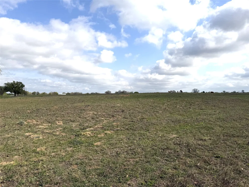 Old Kelley Road Lockhart, TX 78644