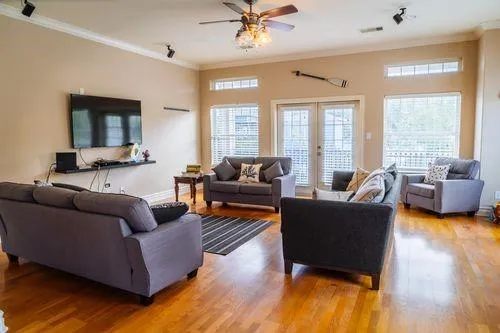 612 8th Street Kemah, TX 77565