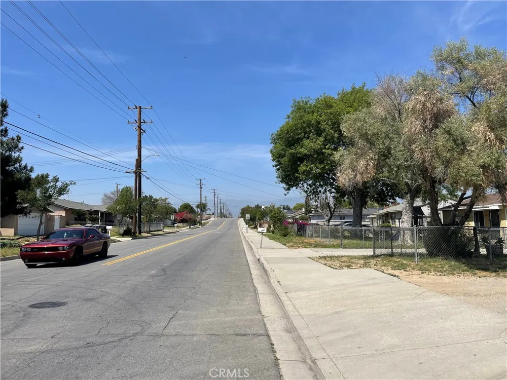 711 Meridian Colton, CA 92324