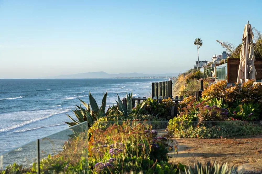 282 Neptune Avenue Encinitas, CA 92024