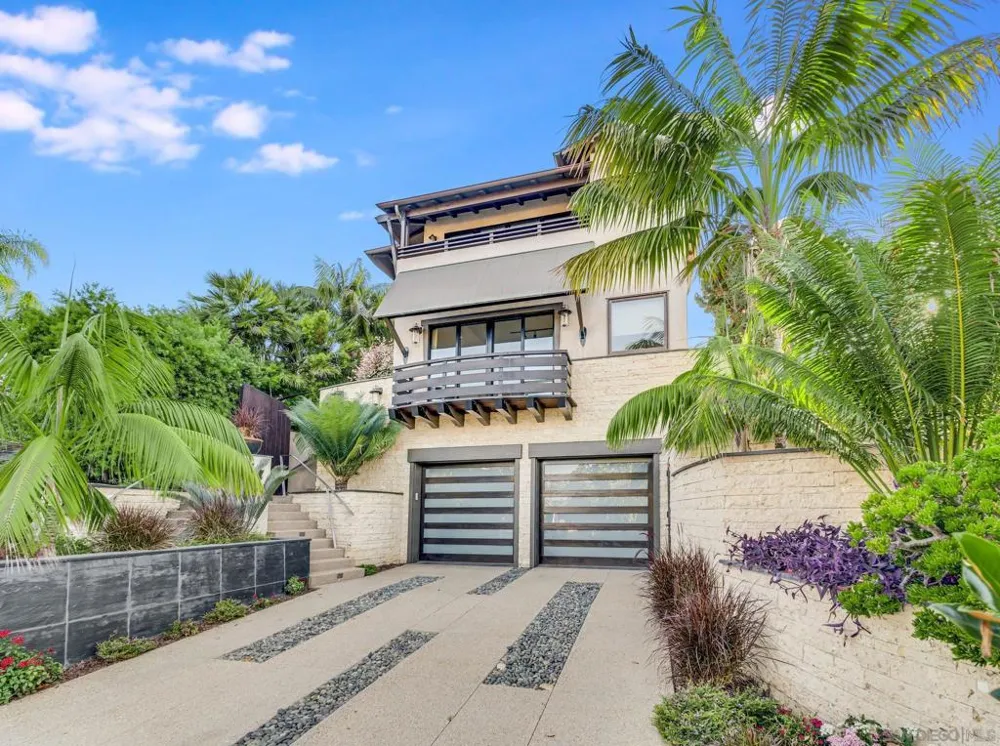 282 Neptune Avenue Encinitas, CA 92024