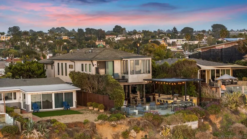 282 Neptune Avenue Encinitas, CA 92024
