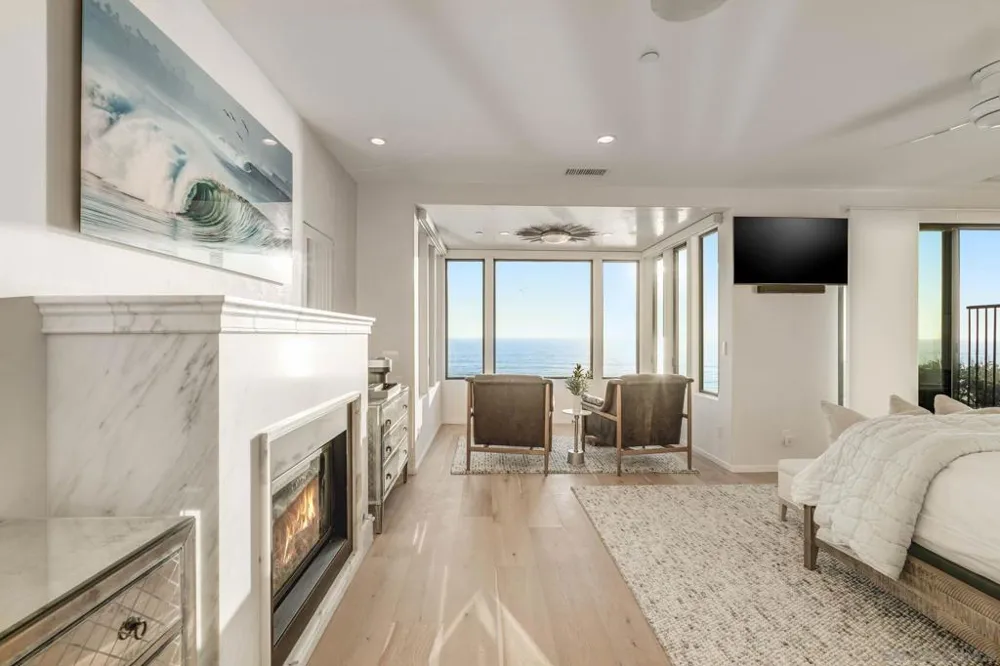 282 Neptune Avenue Encinitas, CA 92024