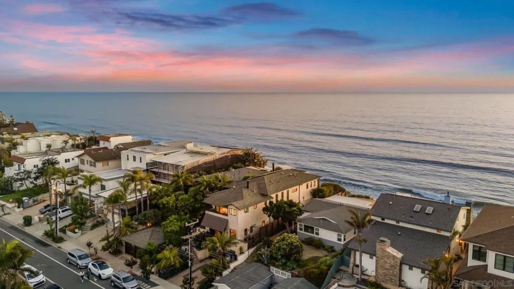 282 Neptune Avenue Encinitas, CA 92024