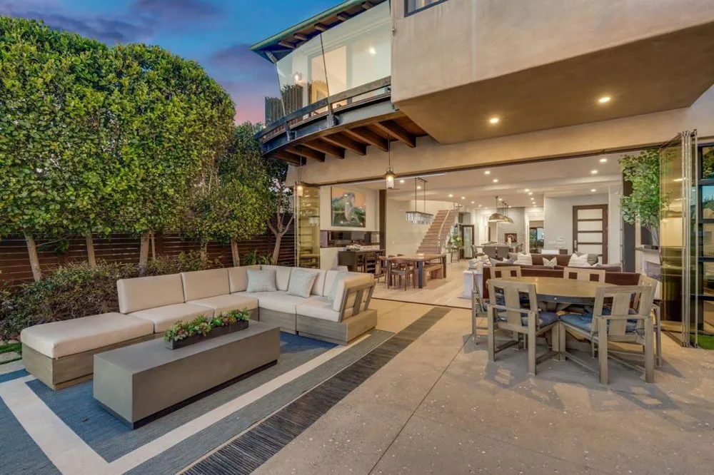 282 Neptune Avenue Encinitas, CA 92024